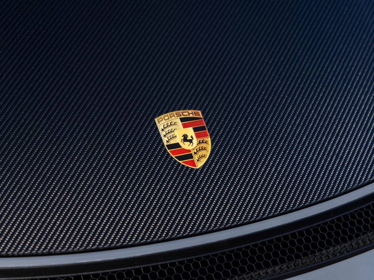 2025 Porsche 718 Cayman GT4 RS