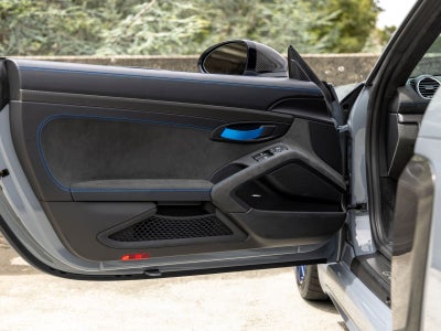 2025 Porsche 718 Cayman GT4 RS