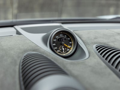 2025 Porsche 718 Cayman GT4 RS