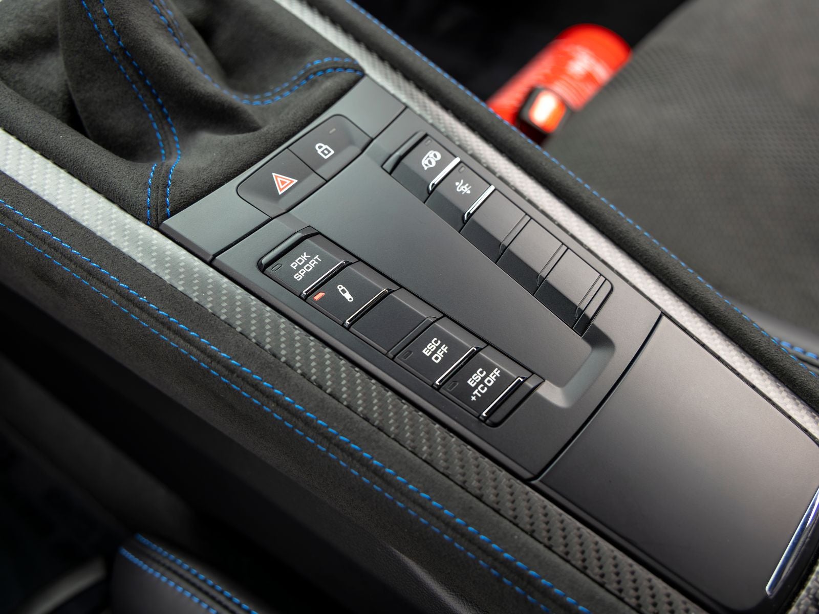 2025 Porsche 718 Cayman GT4 RS