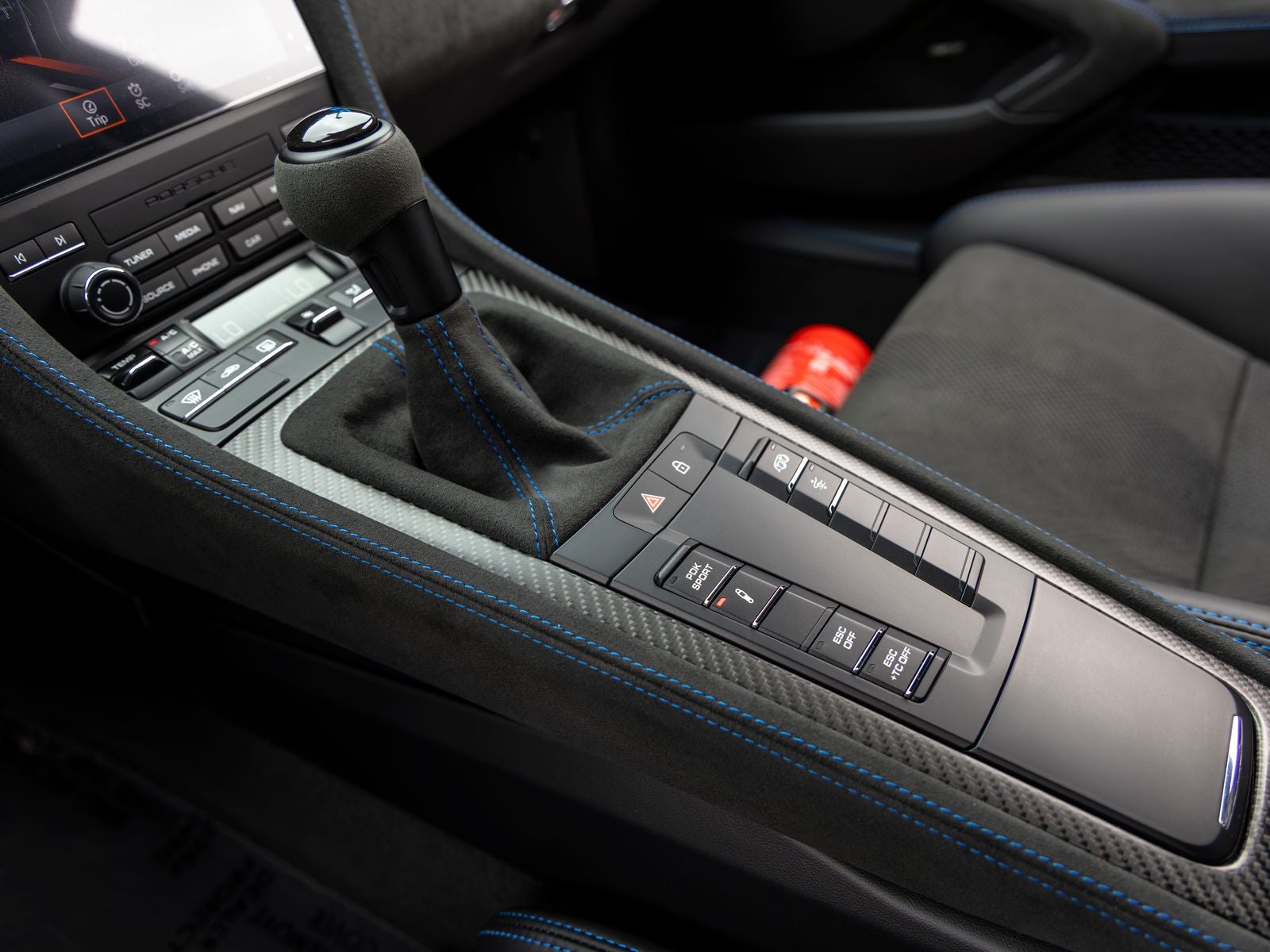 2025 Porsche 718 Cayman GT4 RS