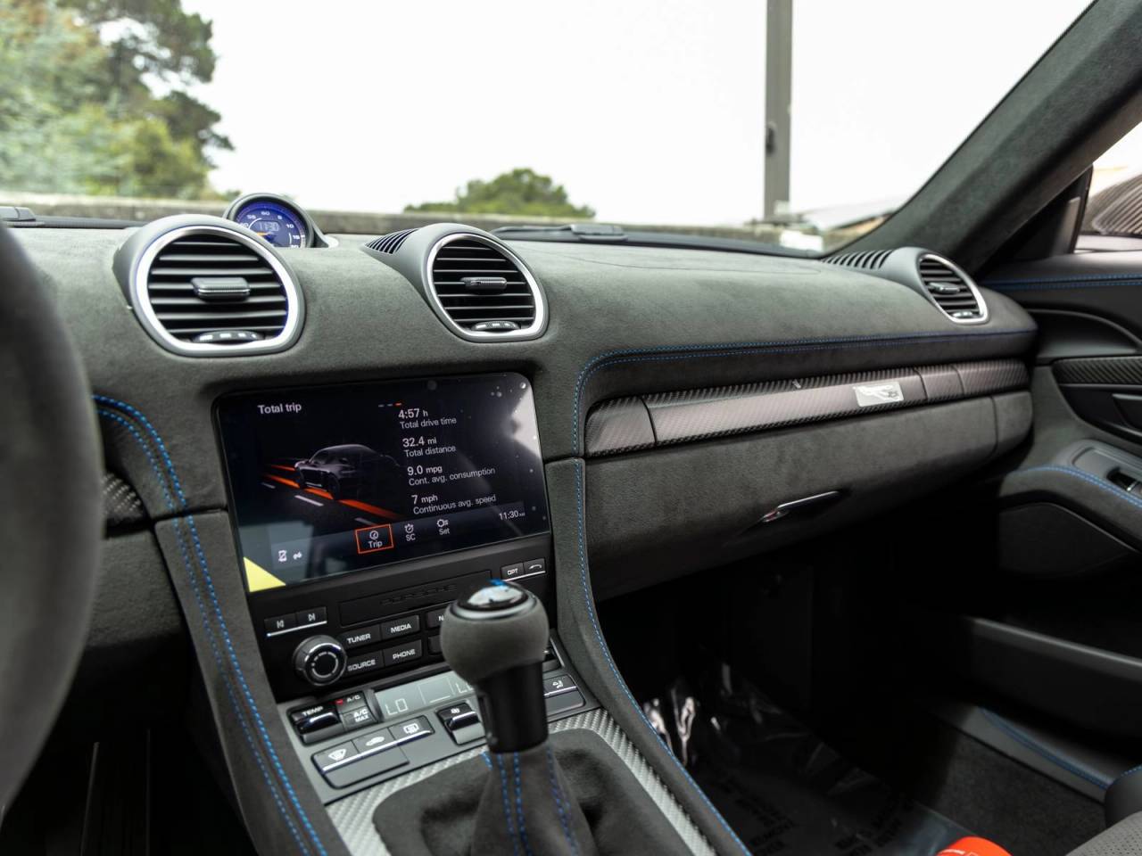 2025 Porsche 718 Cayman GT4 RS