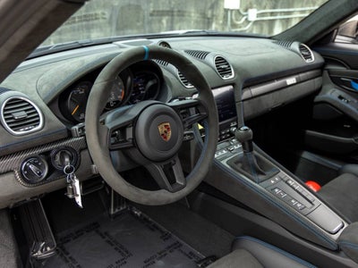 2025 Porsche 718 Cayman GT4 RS