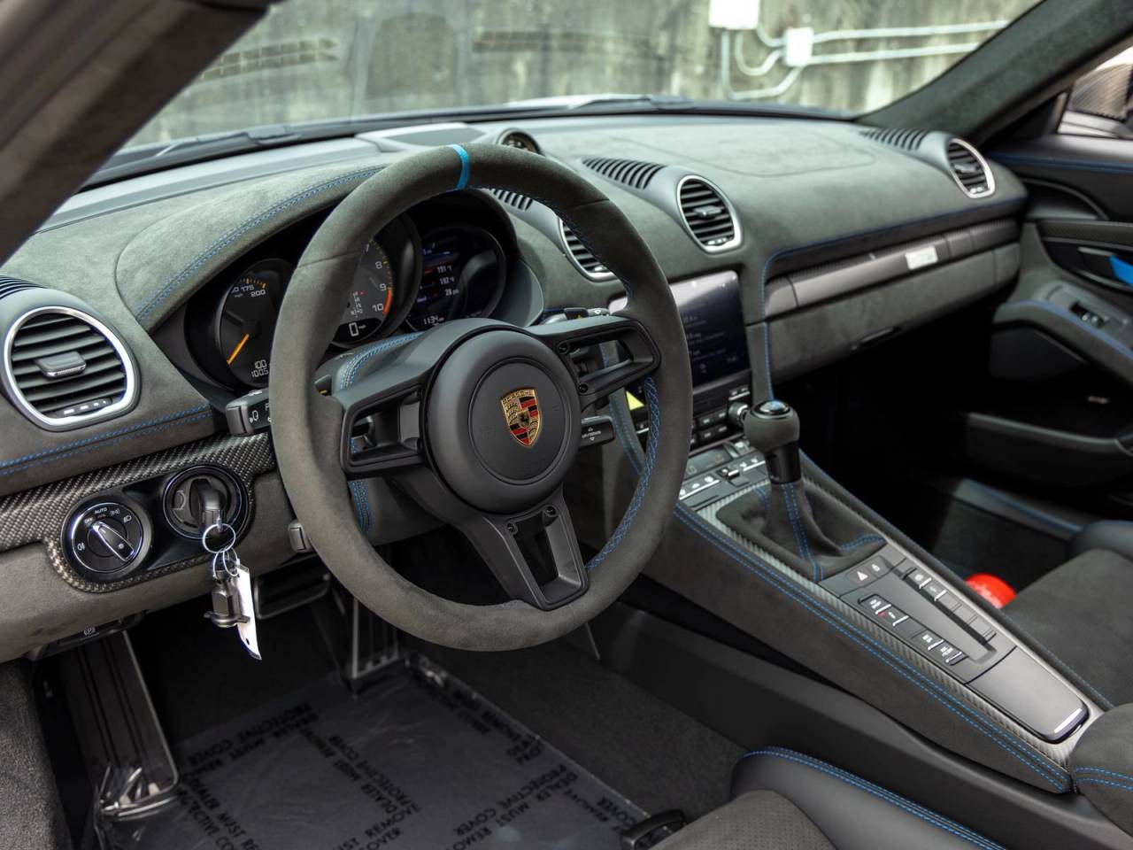 2025 Porsche 718 Cayman GT4 RS