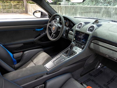 2025 Porsche 718 Cayman GT4 RS