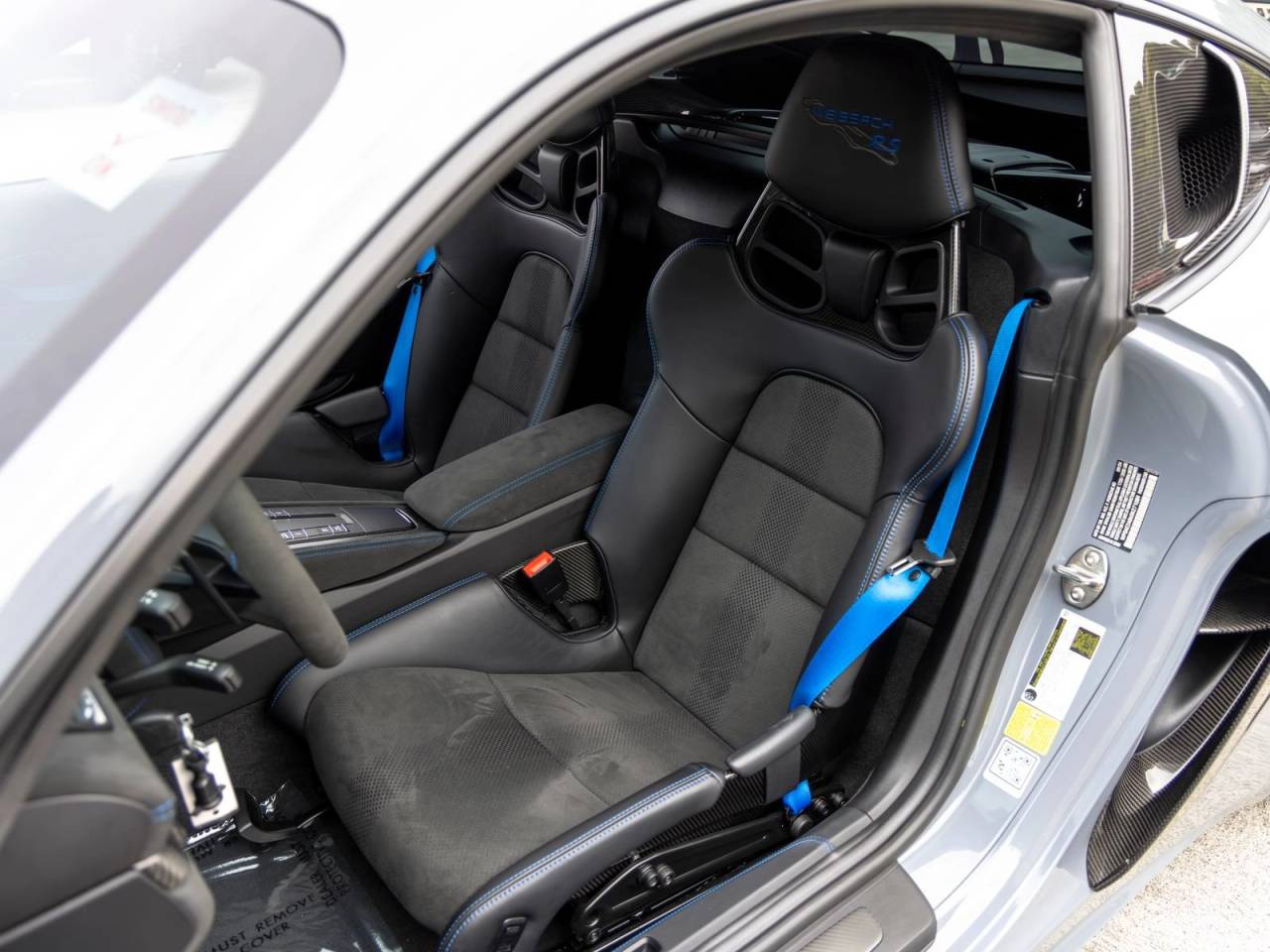 2025 Porsche 718 Cayman GT4 RS