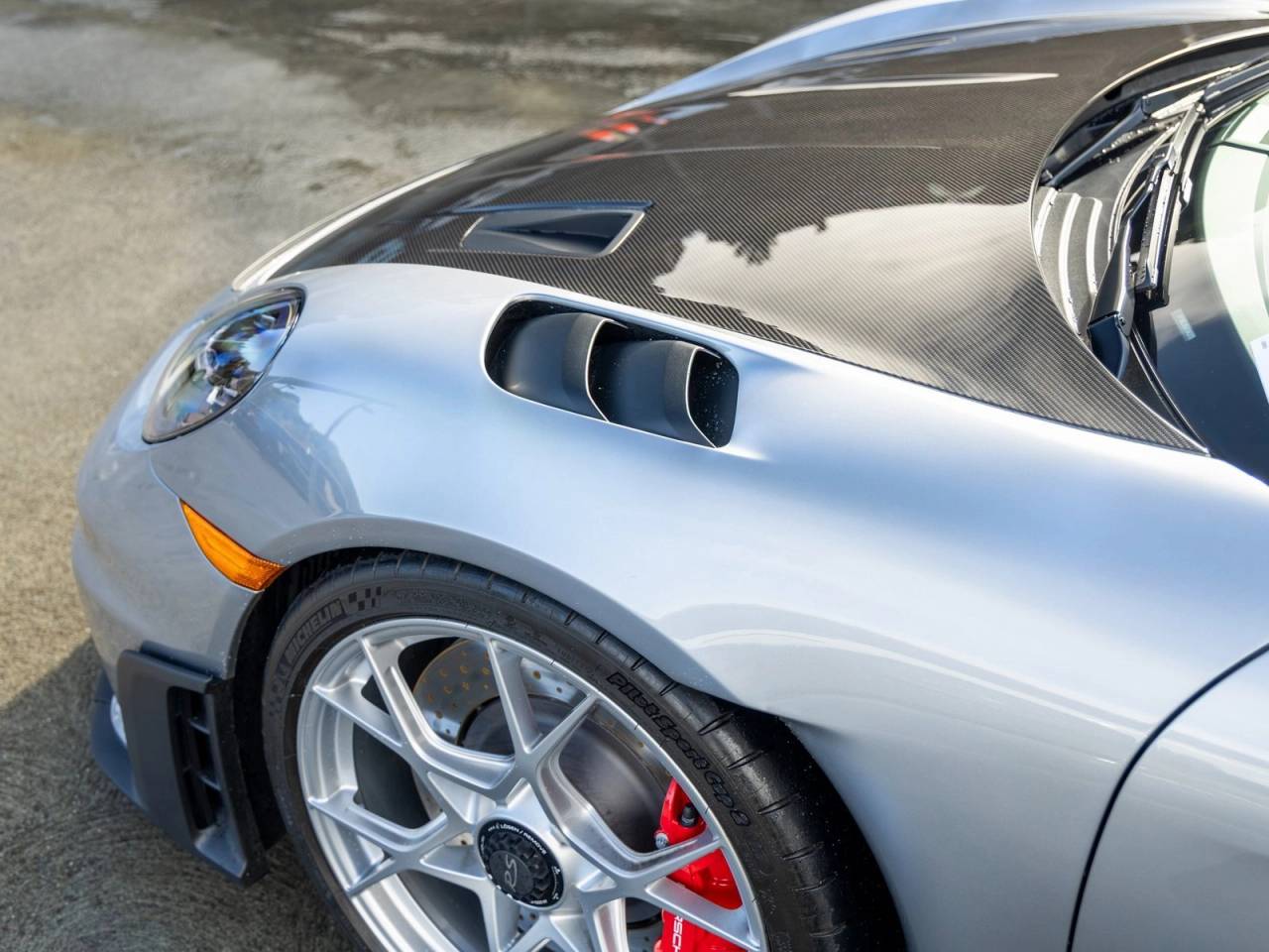 2025 Porsche 718 718 Cayman GT4 RS