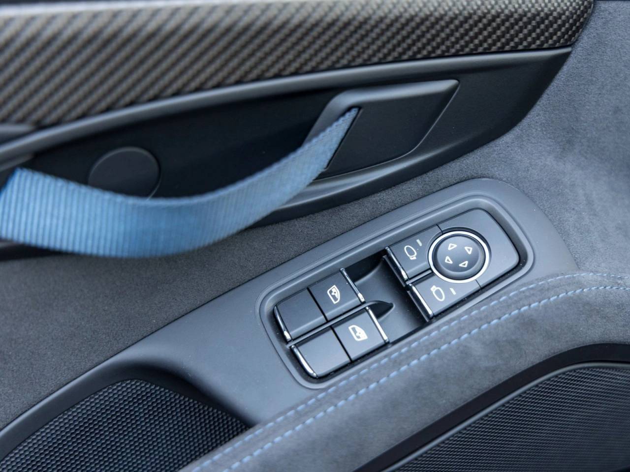 2025 Porsche 718 718 Cayman GT4 RS