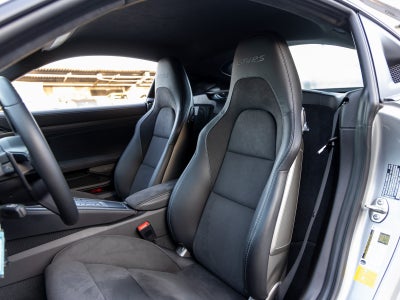 2025 Porsche 718 718 Cayman GT4 RS