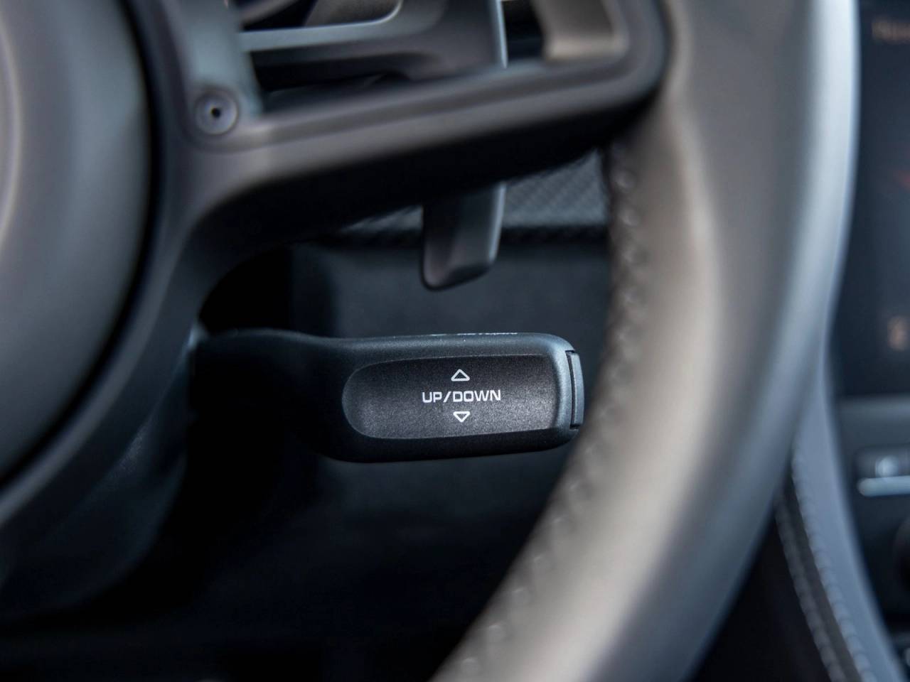 2025 Porsche 718 718 Cayman GT4 RS