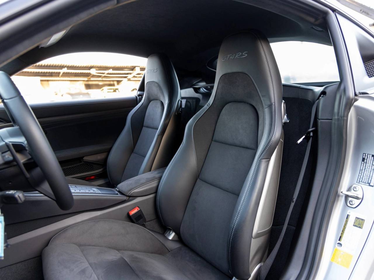 2025 Porsche 718 718 Cayman GT4 RS