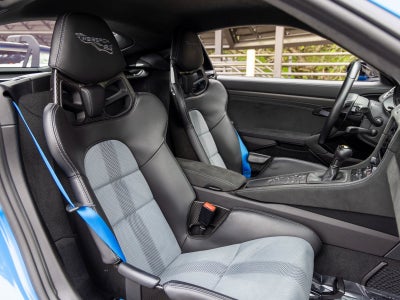 2023 Porsche 718 718 Cayman GT4 RS (MY23)