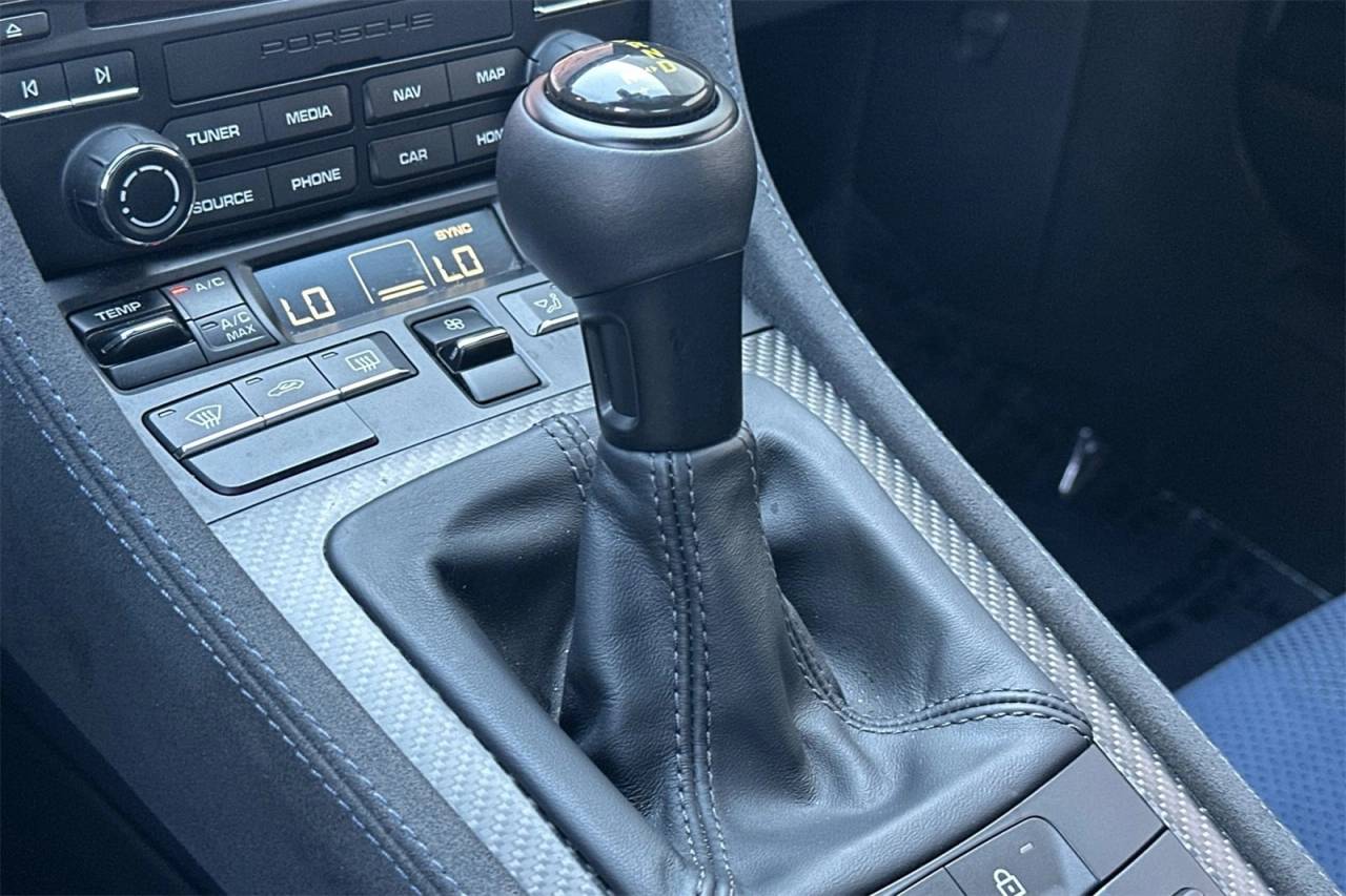 2023 Porsche 718 718 Cayman GT4 RS (MY23)