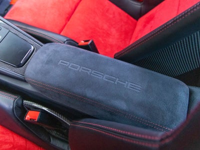 2018 Porsche 911 GT2 RS