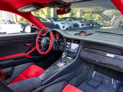 2018 Porsche 911 GT2 RS