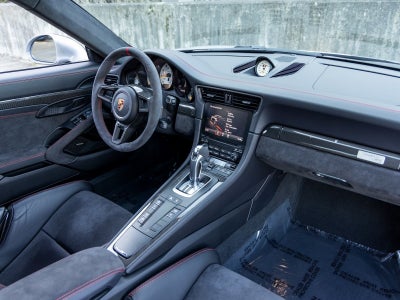 2018 Porsche 911 GT2 RS