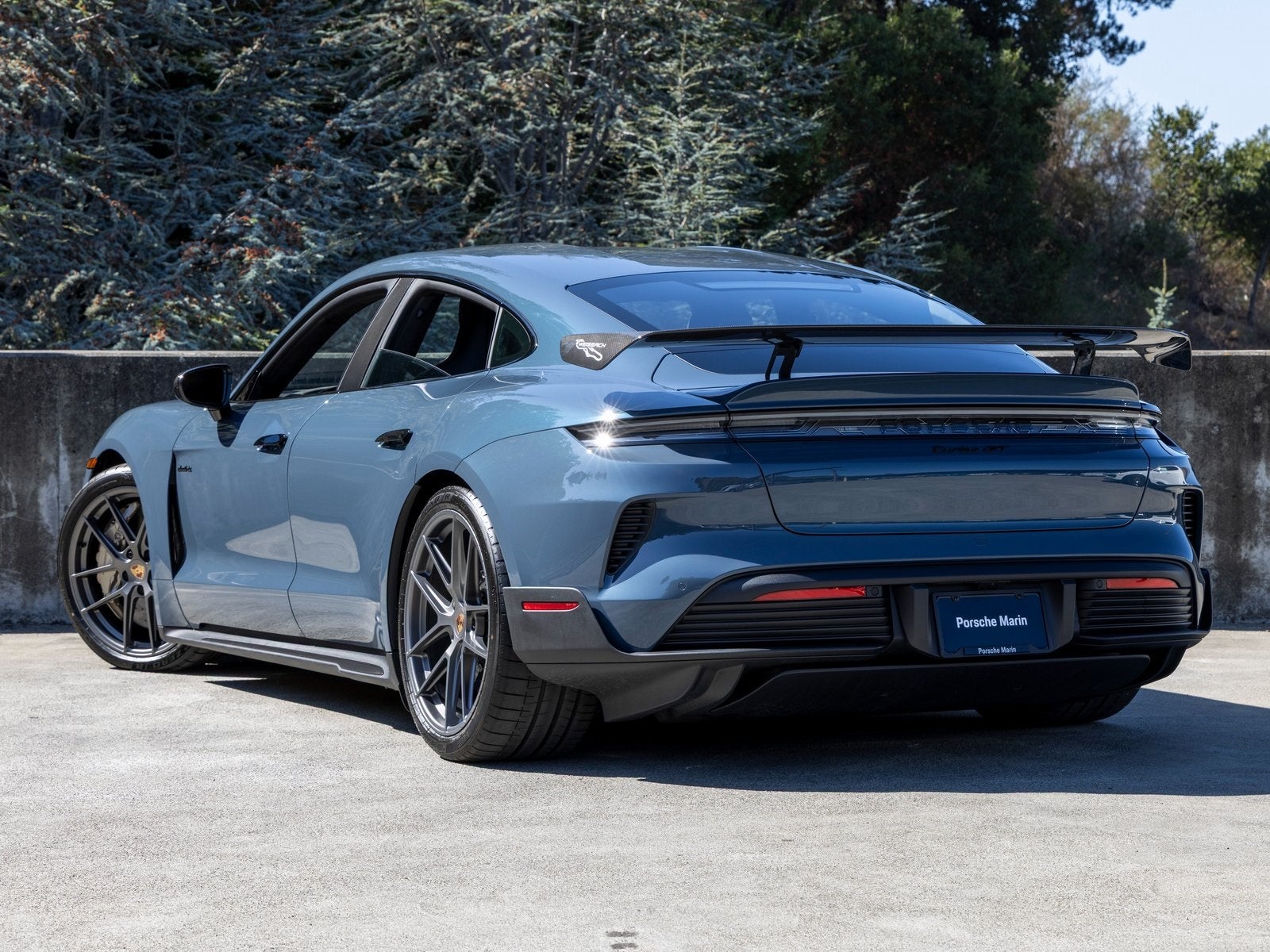 2025 Porsche Taycan Taycan Turbo GT with Weissach Package