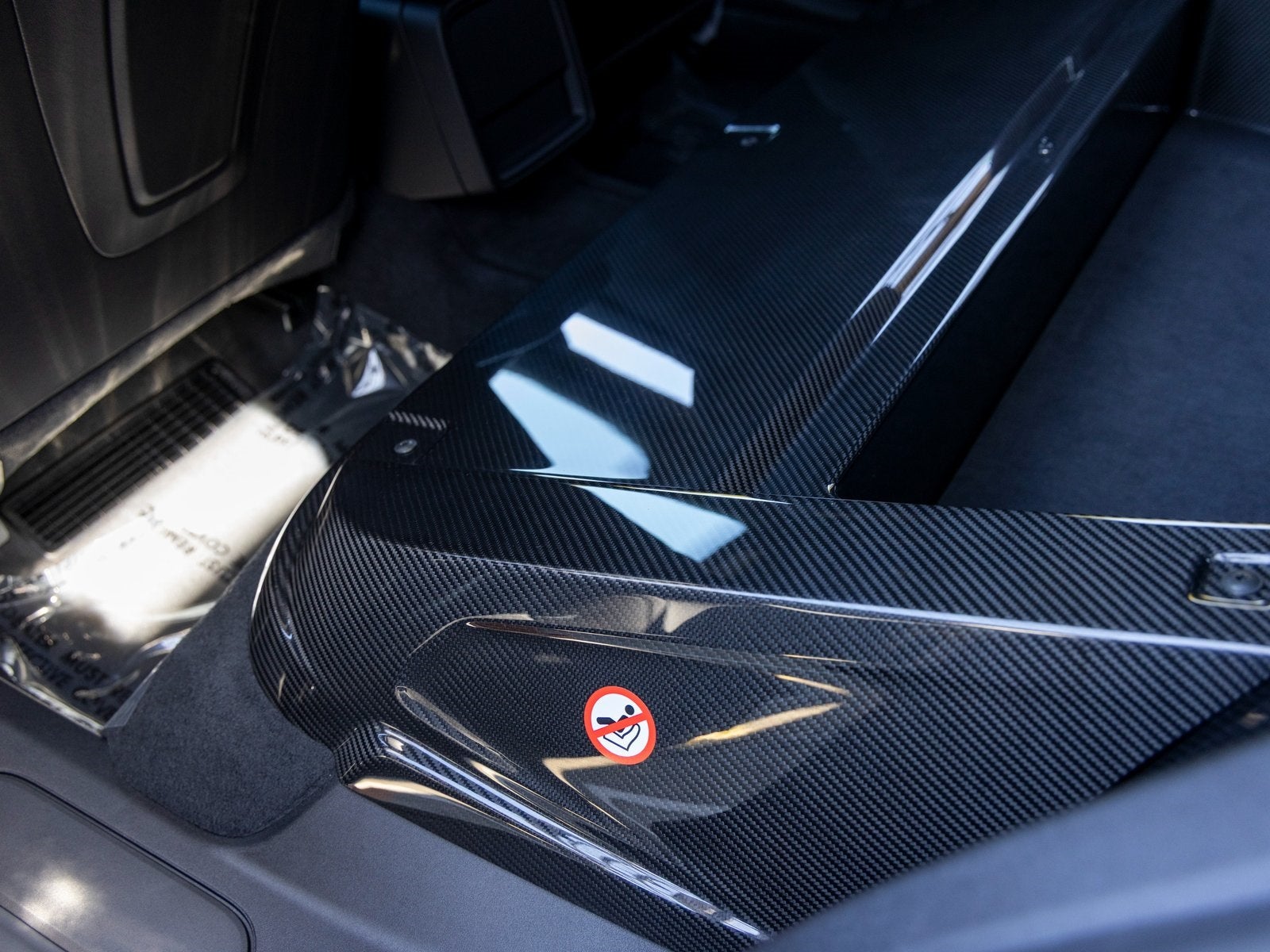 2025 Porsche Taycan Taycan Turbo GT with Weissach Package