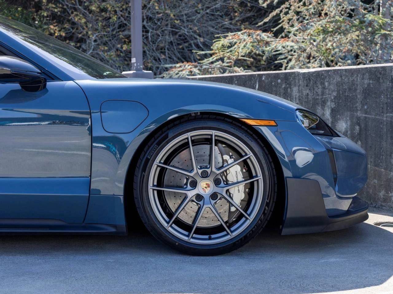 2025 Porsche Taycan Taycan Turbo GT with Weissach Package