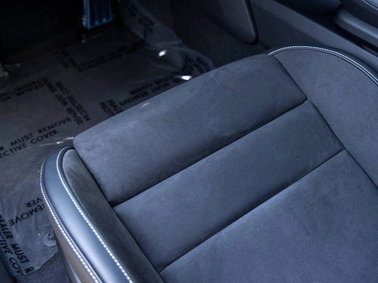 2025 Porsche Taycan Taycan Turbo GT with Weissach Package