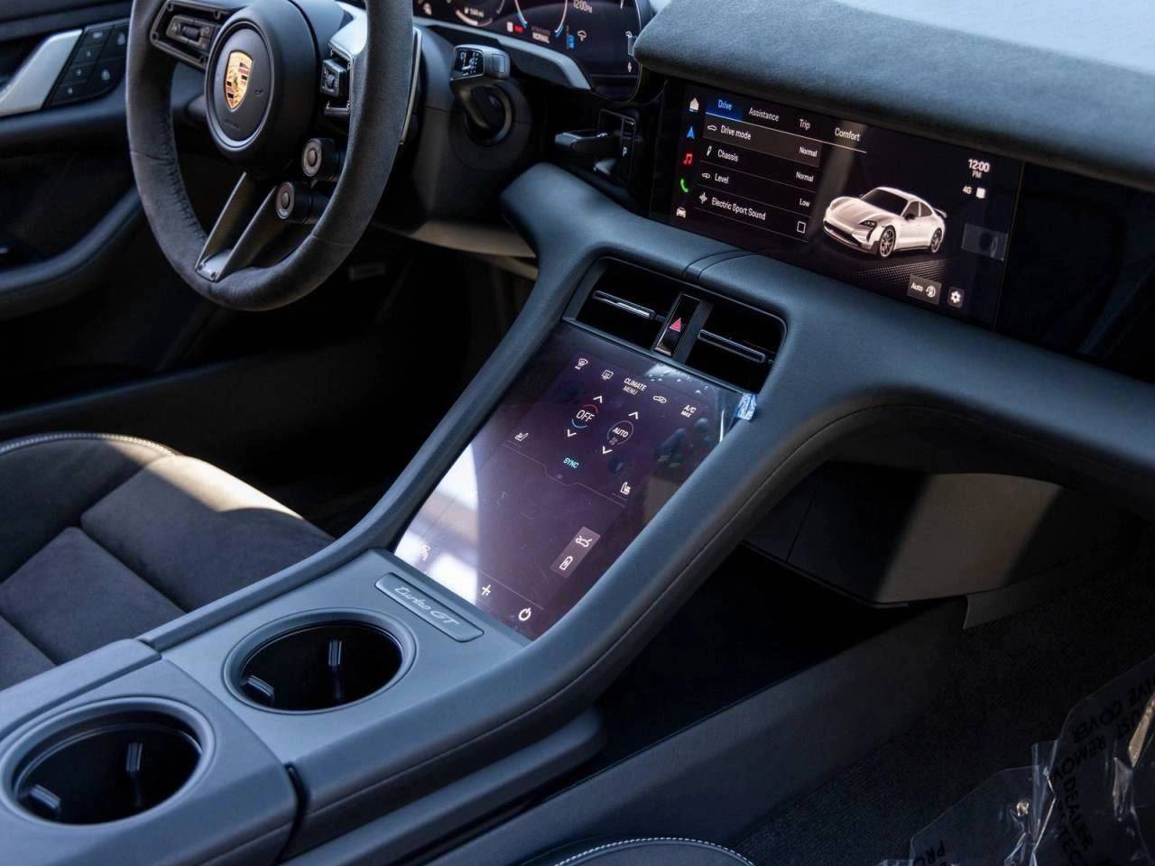 2025 Porsche Taycan Taycan Turbo GT with Weissach Package