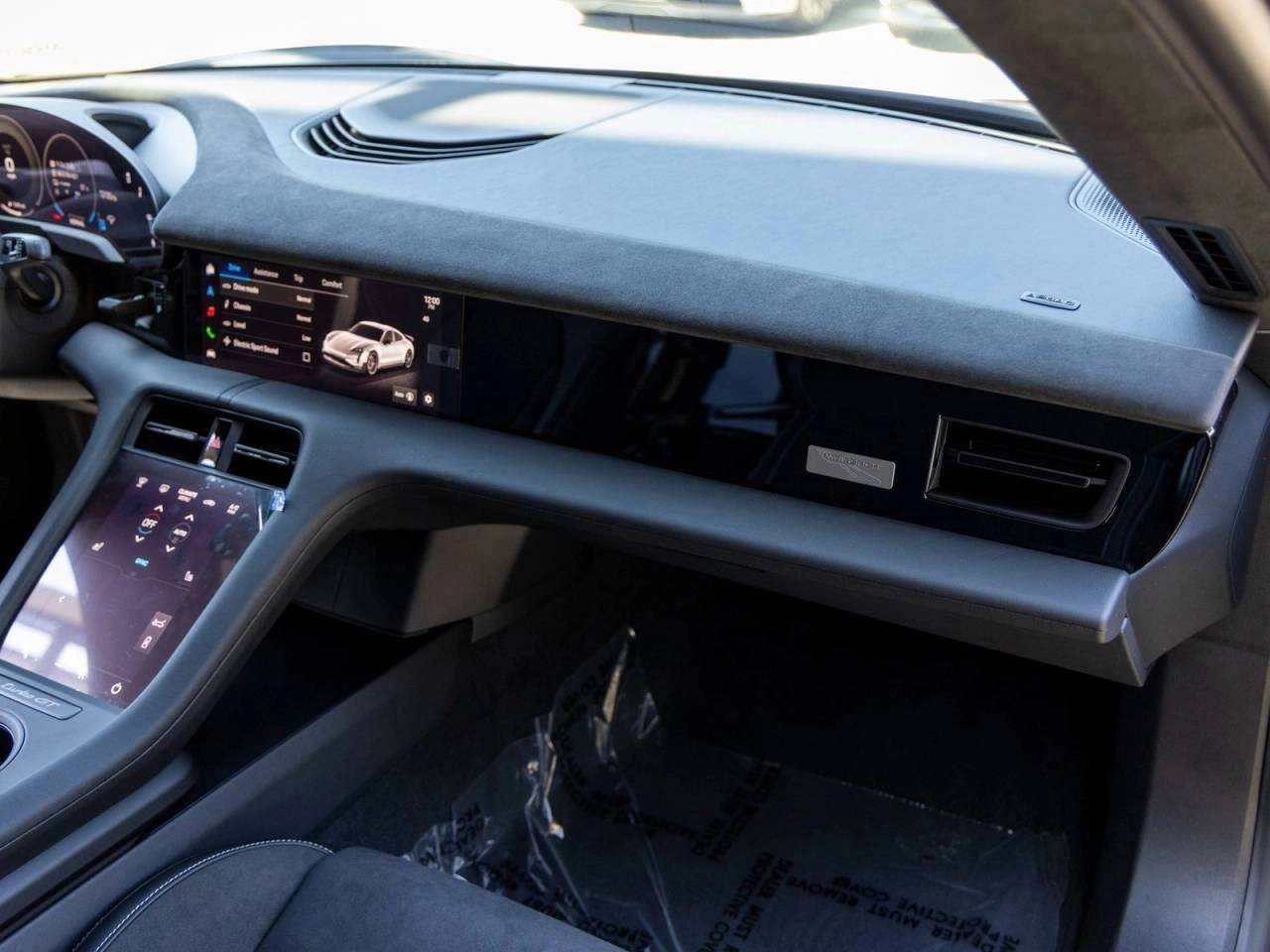 2025 Porsche Taycan Taycan Turbo GT with Weissach Package