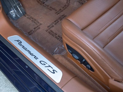 2022 Porsche Panamera GTS