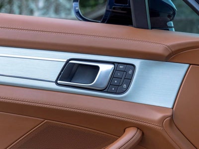 2022 Porsche Panamera GTS