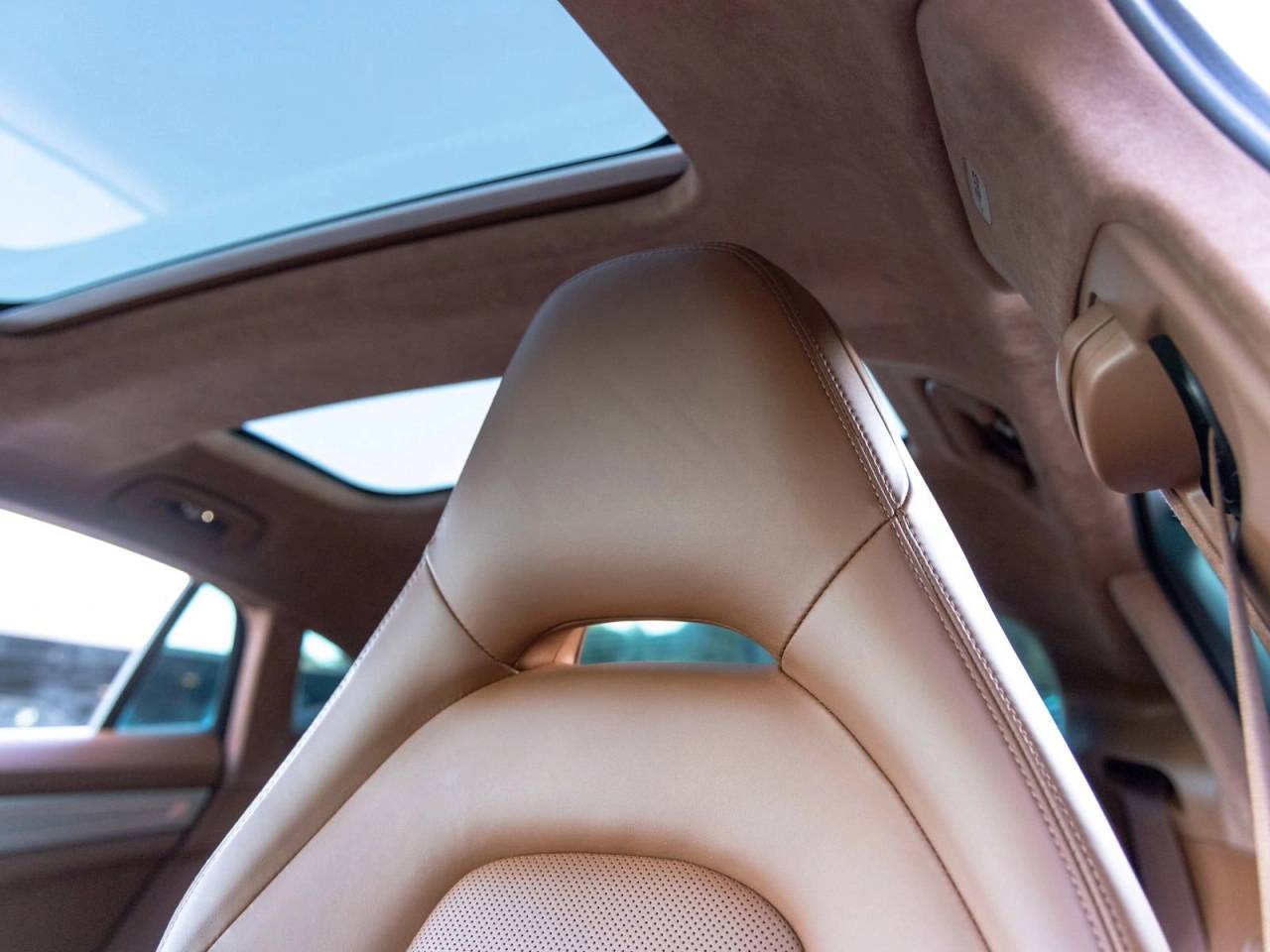 2022 Porsche Panamera GTS