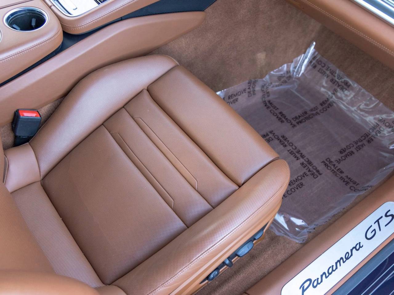2022 Porsche Panamera GTS