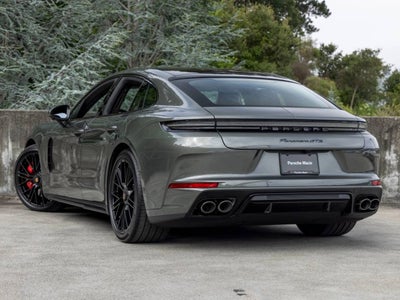 2026 Porsche Panamera GTS