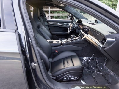 2018 Porsche Panamera Panamera Turbo S E-Hybrid
