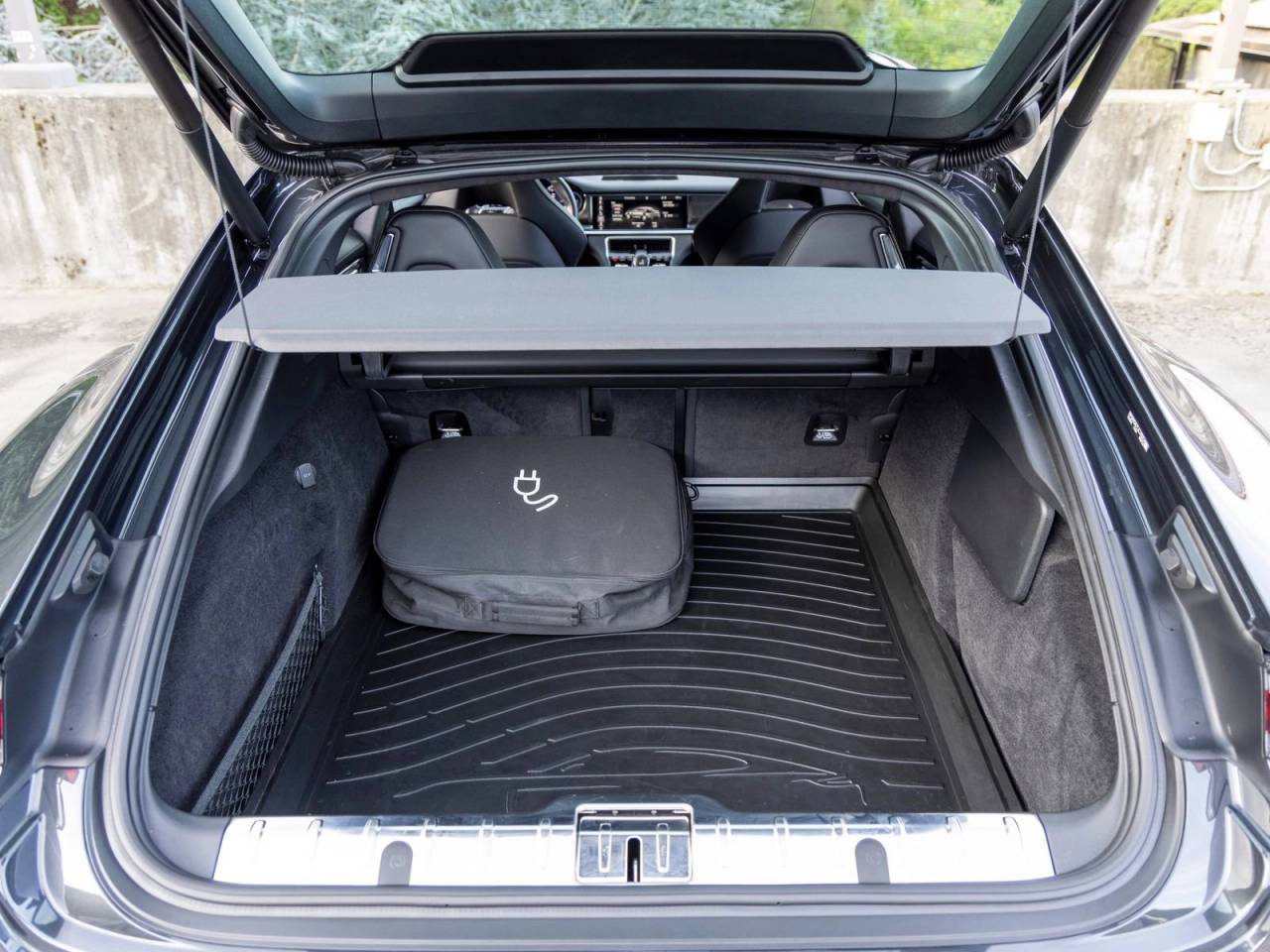 2018 Porsche Panamera Panamera Turbo S E-Hybrid