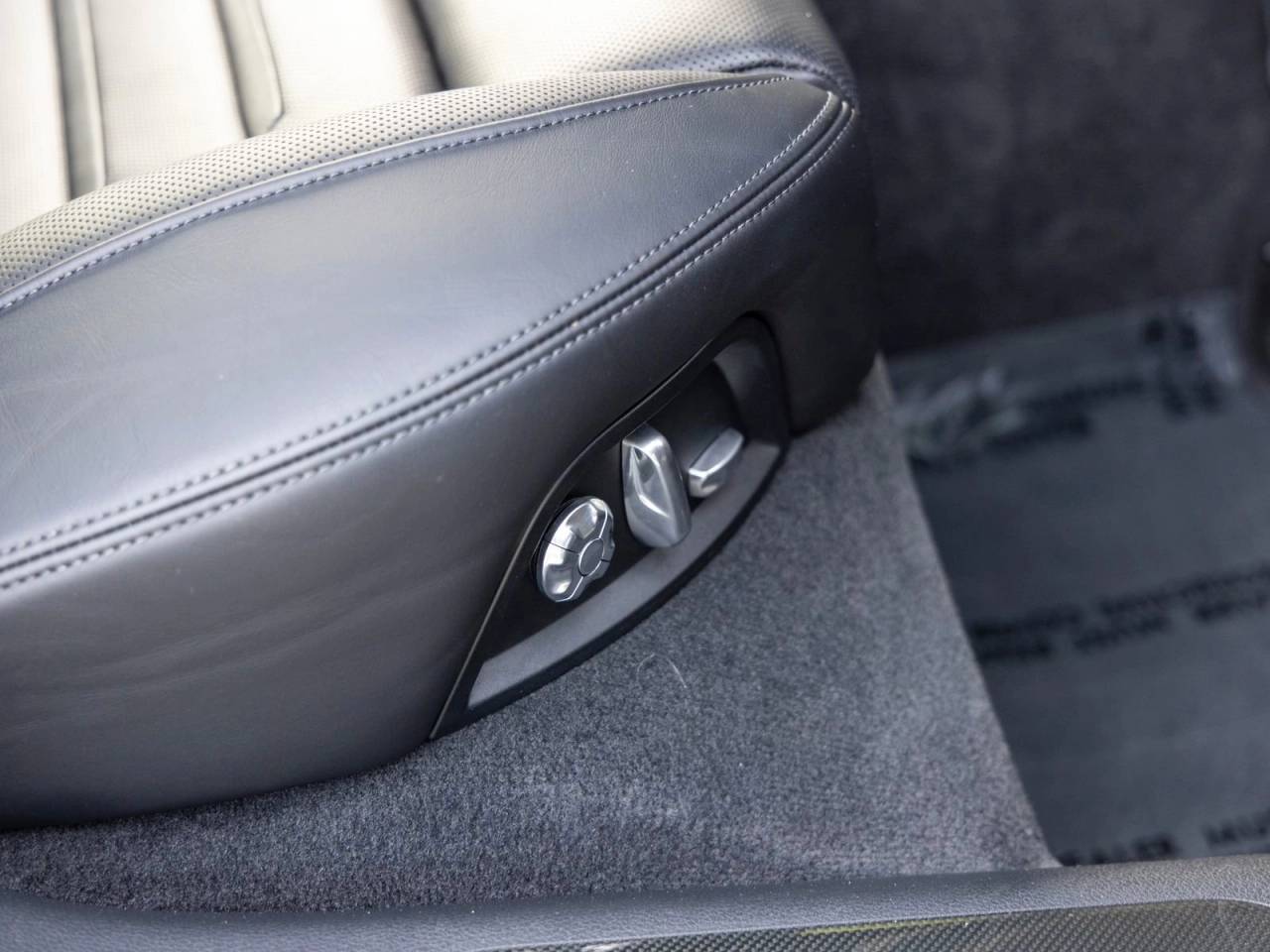 2018 Porsche Panamera Panamera Turbo S E-Hybrid