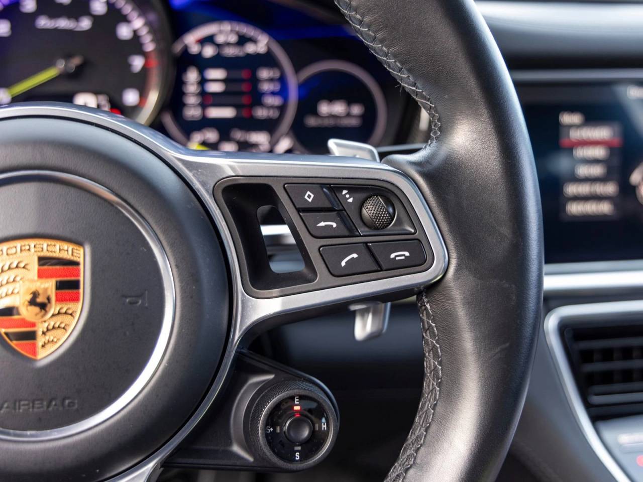 2018 Porsche Panamera Panamera Turbo S E-Hybrid