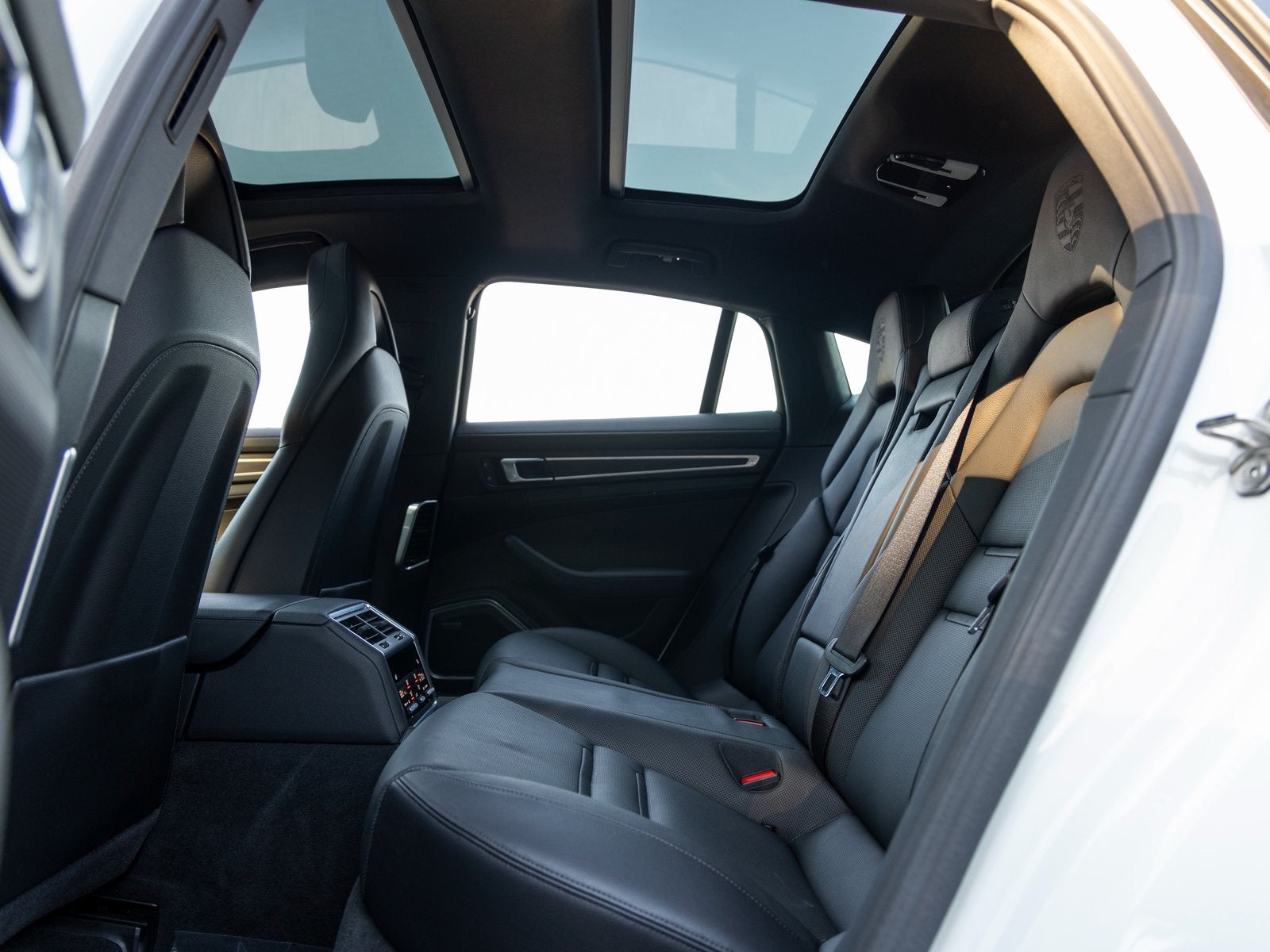 2023 Porsche Panamera Panamera Platinum Edition