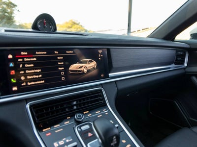 2023 Porsche Panamera Panamera Platinum Edition
