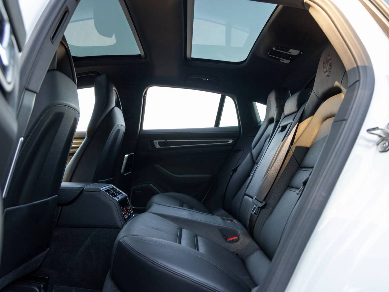 2023 Porsche Panamera Panamera Platinum Edition