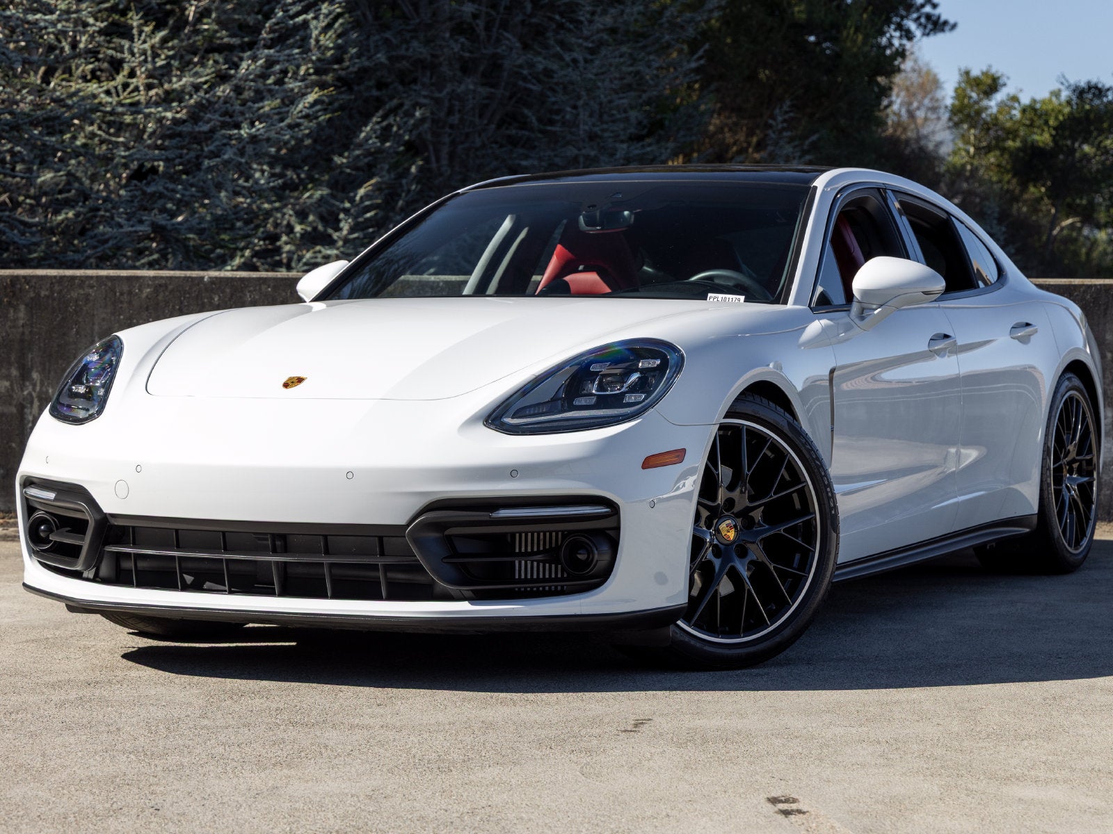 2023 Porsche Panamera Panamera 4 Platinum Edition