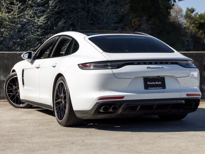 2023 Porsche Panamera Panamera 4 Platinum Edition
