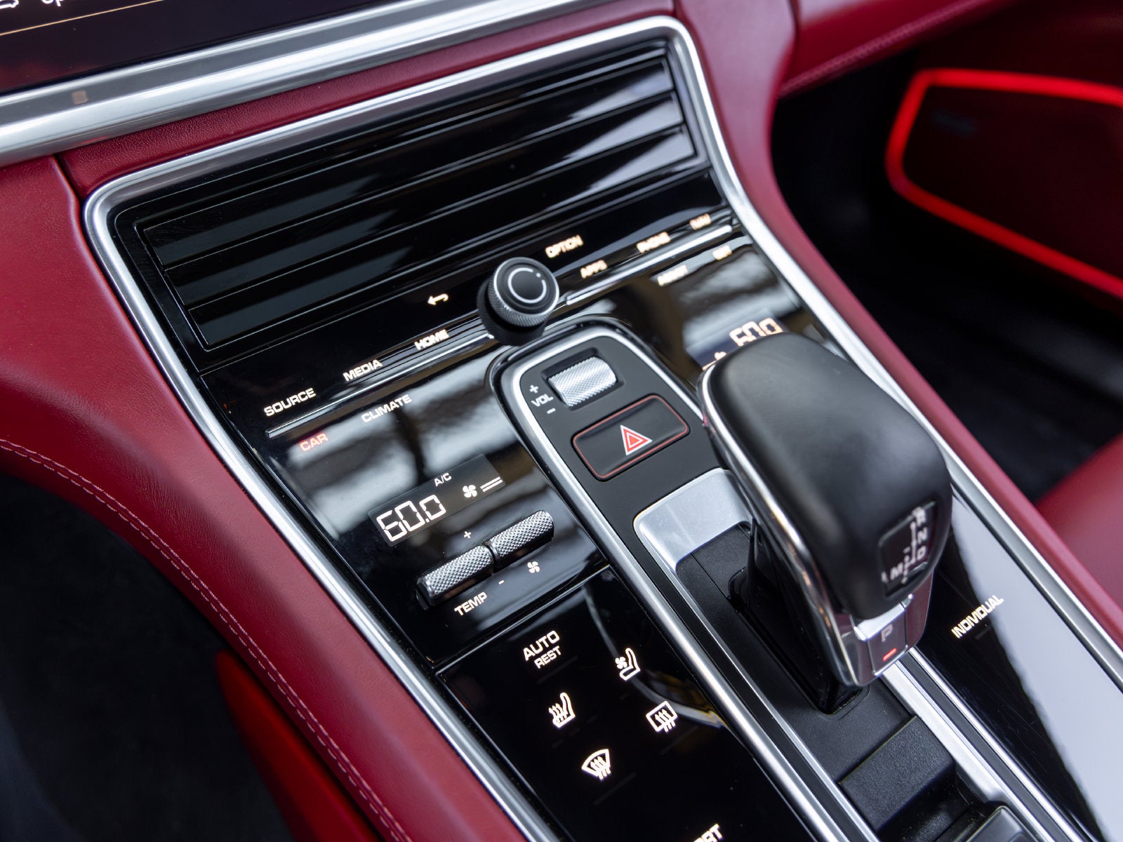 2023 Porsche Panamera Panamera 4 Platinum Edition