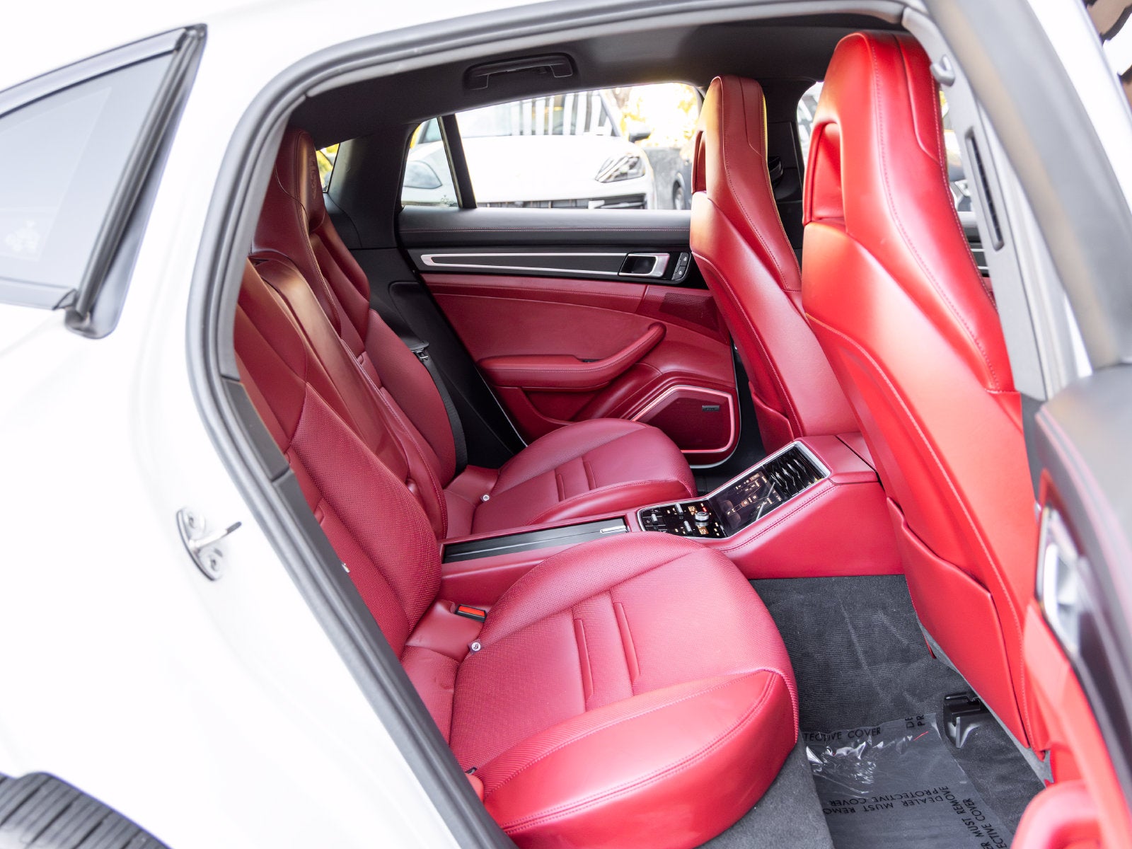 2023 Porsche Panamera Panamera 4 Platinum Edition