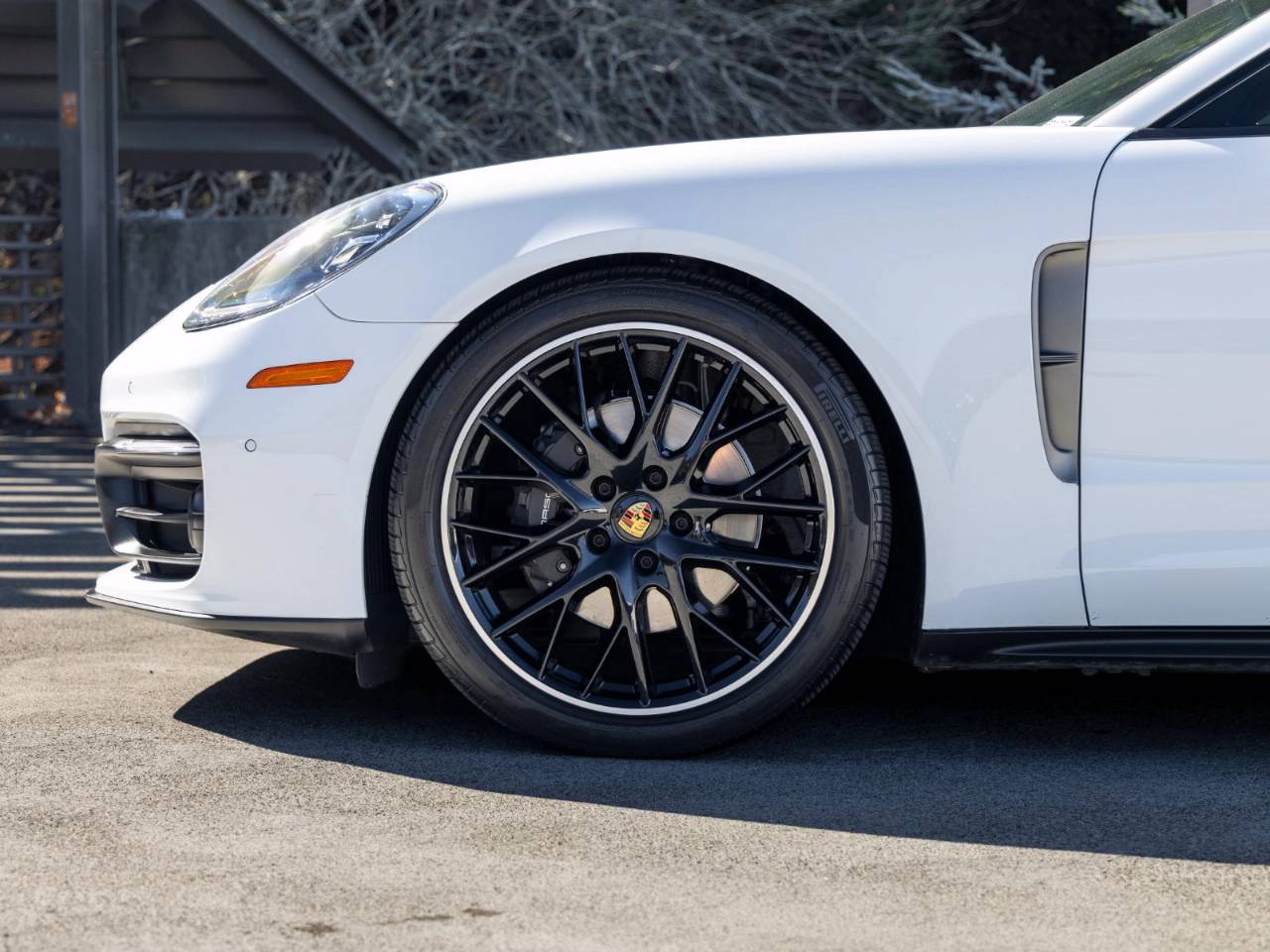 2023 Porsche Panamera Panamera 4 Platinum Edition
