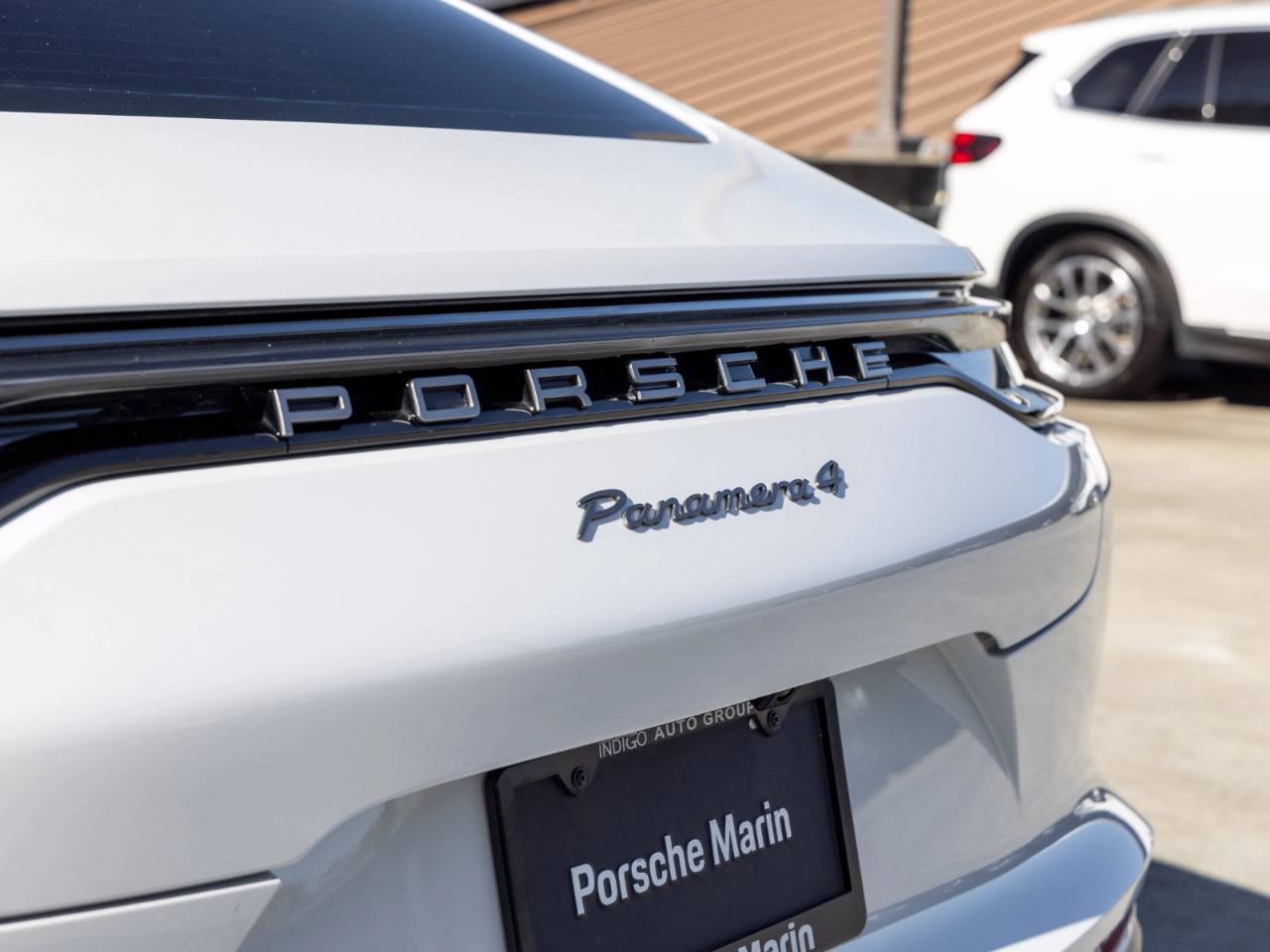2023 Porsche Panamera Panamera 4 Platinum Edition
