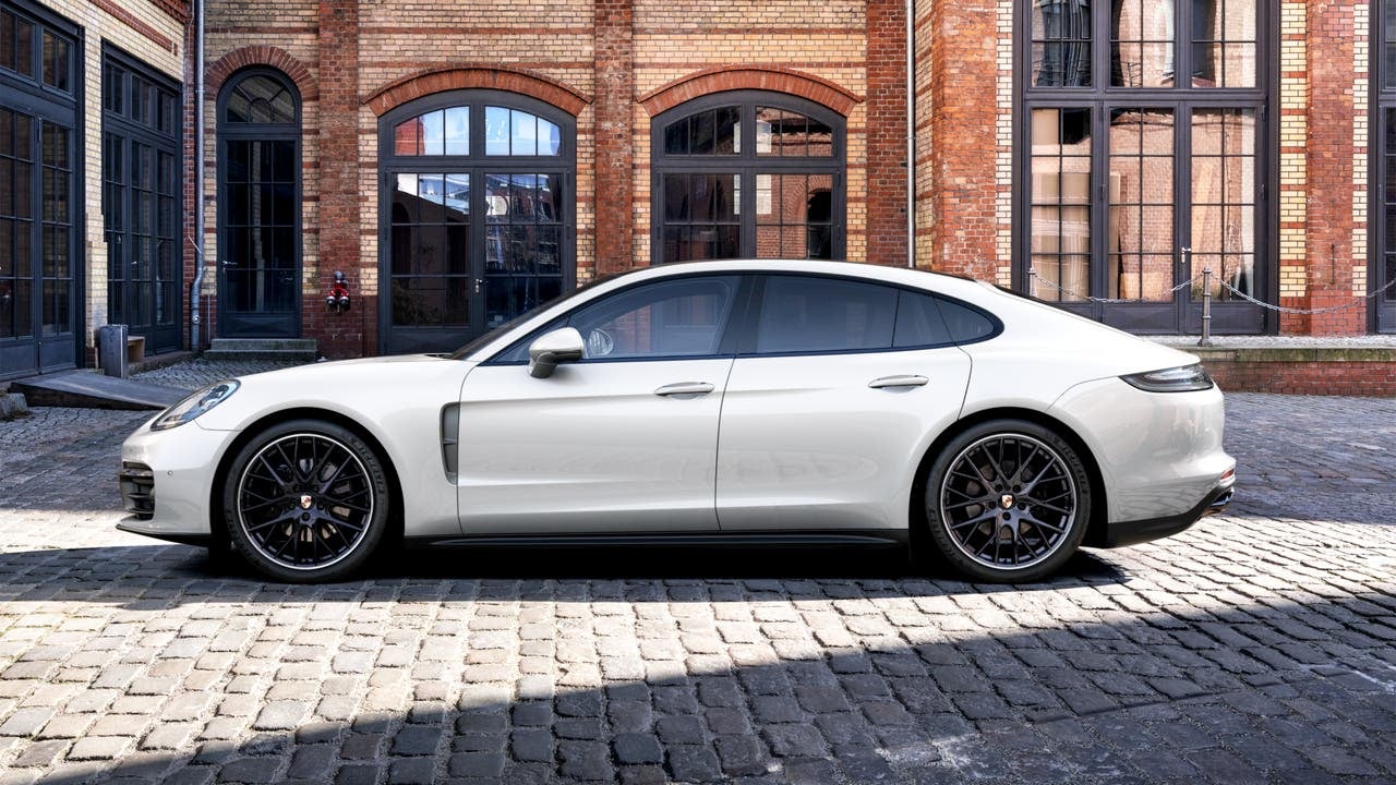 2023 Porsche Panamera Panamera 4 Platinum Edition