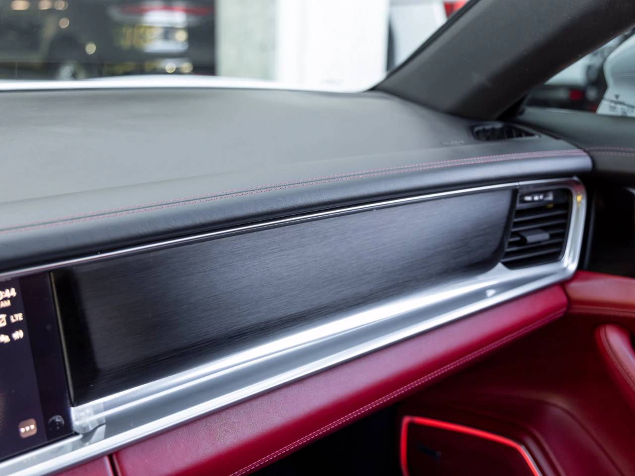 2023 Porsche Panamera Panamera 4 Platinum Edition