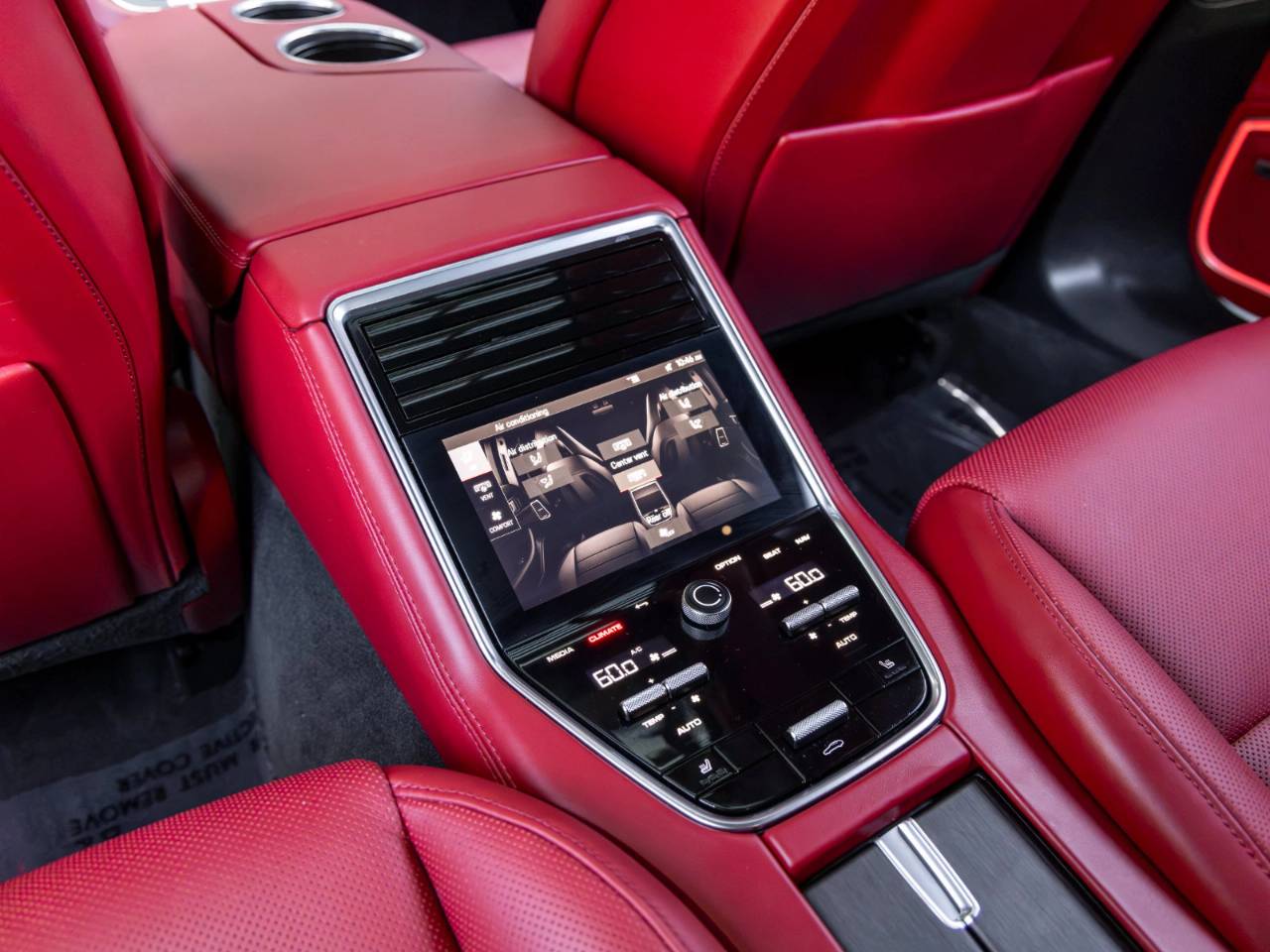 2023 Porsche Panamera Panamera 4 Platinum Edition