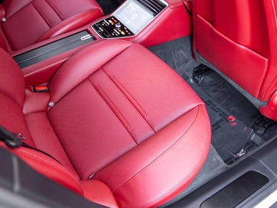 2023 Porsche Panamera Panamera 4 Platinum Edition