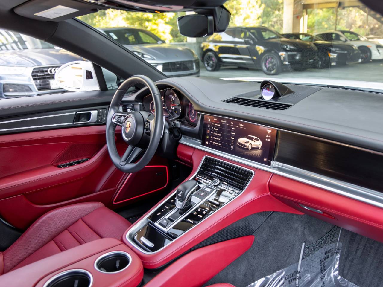 2023 Porsche Panamera Panamera 4 Platinum Edition