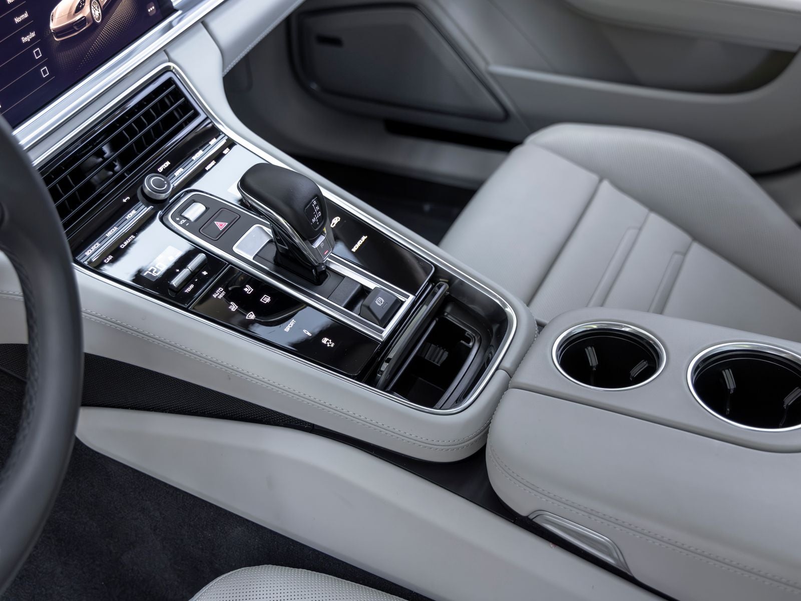 2023 Porsche Panamera Panamera Platinum Edition